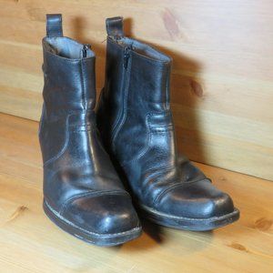 Ferrato men's side zip snip toe boots 7.5 US